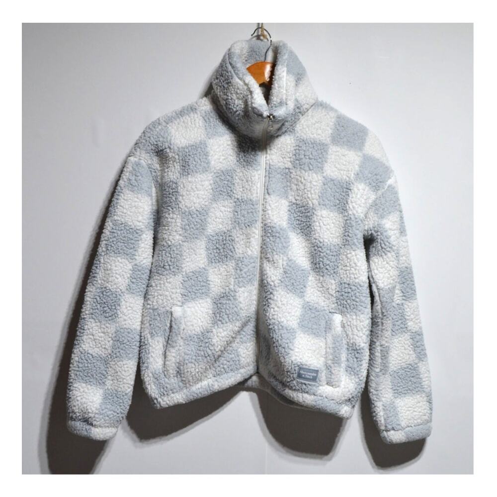 Abercrombie & Fitch Kids Gray & White Checkered Fleece Jacket Size 15/16
